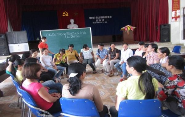  Phối hợp thực hiện đề tài KH: "Nghiên cứu thực trạng và kỹ năng trong bảo vệ, chăm sóc và giáo dục trẻ em ở các gia đình khu vực nông thôn phía Bắc". Bộ Văn hóa Thể thao và Du lịch